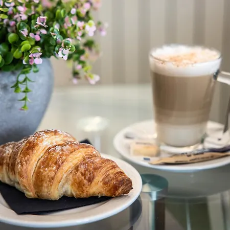 Hotel The Monterey - Sure Collection By Western Saint Saviour