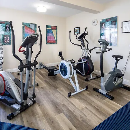 The Monterey - Sure Collection By Western Saint Saviour