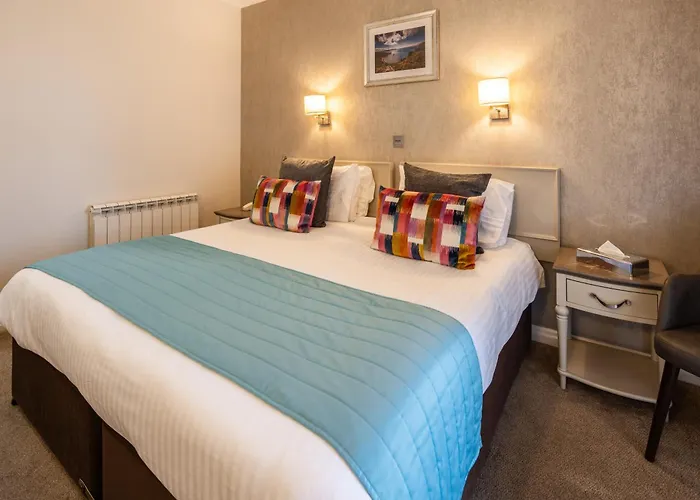 The Monterey - Sure Collection By Western 3* Saint Saviour