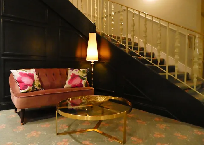 The Monterey - Sure Collection By Western