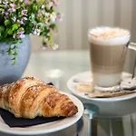 Hotel The Monterey - Sure Collection By Western Saint Saviour