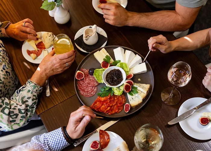 The Monterey - Sure Collection By Western 3* Saint Saviour