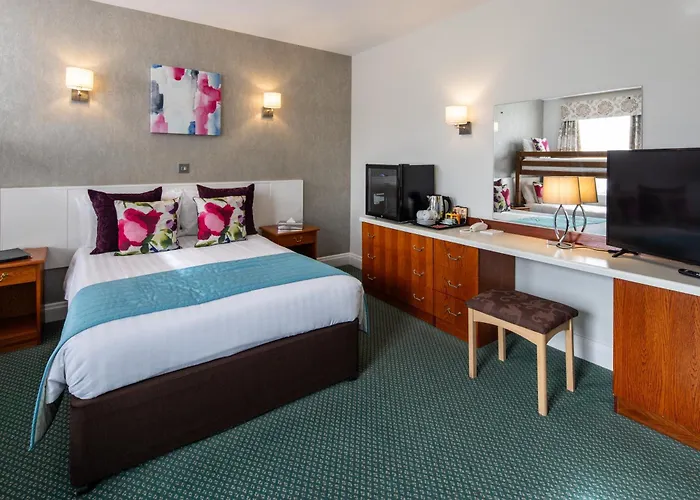 The Monterey - Sure Collection By Western 3* Saint Saviour