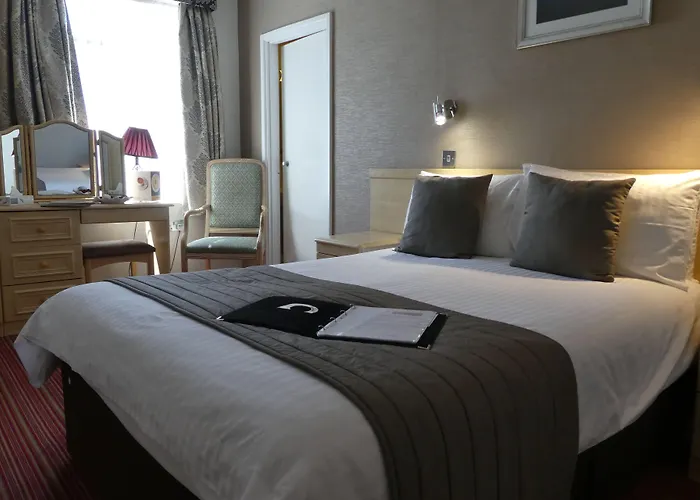 Hotel The Monterey - Sure Collection By Western Saint Saviour